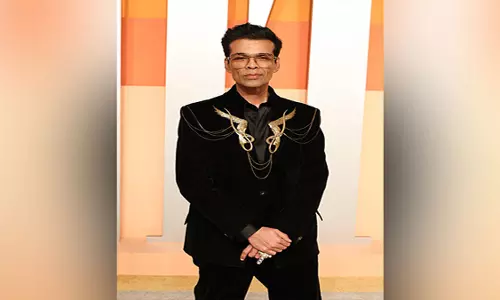 2025 Oscars की आफ्टर पार्टी में गौरव गुप्ता के आउटफिट में करण जौहर ने सबको चौंका दिया