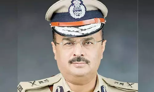 DGP मोहन के कार्यकाल विस्तार को लेकर पुलिस विभाग में हलचल DGP मोहन के कार्यकाल विस्तार को लेकर पुलिस विभाग में हलचल