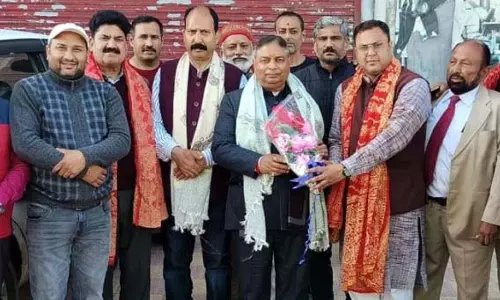 Sat: पीएम सबका साथ, सबका विकास सिद्धांत पर काम कर रहे Sat: पीएम सबका साथ, सबका विकास सिद्धांत पर काम कर रहे