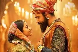 Chhaava BO collection Day 18: तीसरे सोमवार को गिरी फिल्म की कमाई Chhaava BO collection Day 18: तीसरे सोमवार को गिरी फिल्म की कमाई