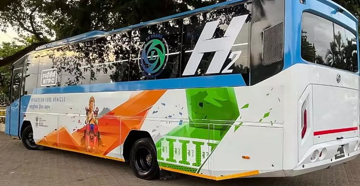 Odisha: भुवनेश्वर में ग्रीन हाइड्रोजन बसें चलेंगी Odisha: भुवनेश्वर में ग्रीन हाइड्रोजन बसें चलेंगी