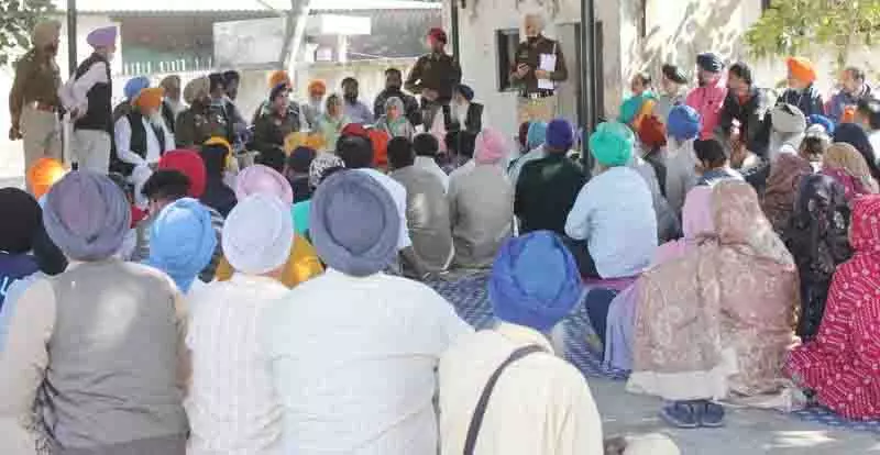 War On Drugs: एक सप्ताह में दो महिलाओं सहित 28 तस्कर गिरफ्तार War On Drugs: एक सप्ताह में दो महिलाओं सहित 28 तस्कर गिरफ्तार