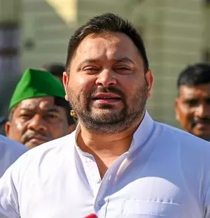 Bihar विधानसभा में विपक्ष के नेता तेजस्वी नीतीश सरकार को घेरेंगे Bihar विधानसभा में विपक्ष के नेता तेजस्वी नीतीश सरकार को घेरेंगे