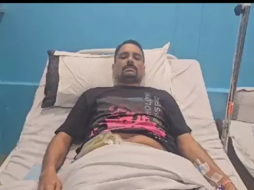 Ballia: जमीनी विवाद में गोलीकांड में घायल हुए समीर सिंह ने आत्महत्या की चेतावनी दी Ballia: जमीनी विवाद में गोलीकांड में घायल हुए समीर सिंह ने आत्महत्या की चेतावनी दी