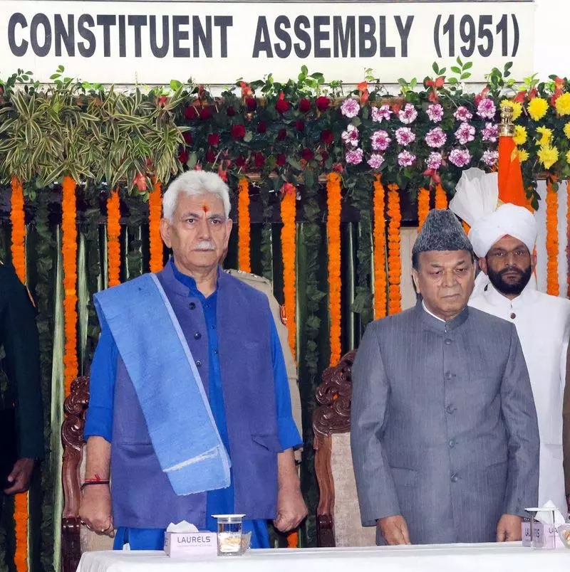 L-G Sinha: सरकार पंचायत, शहरी स्थानीय निकाय चुनाव कराने के लिए प्रतिबद्ध L-G Sinha: सरकार पंचायत, शहरी स्थानीय निकाय चुनाव कराने के लिए प्रतिबद्ध
