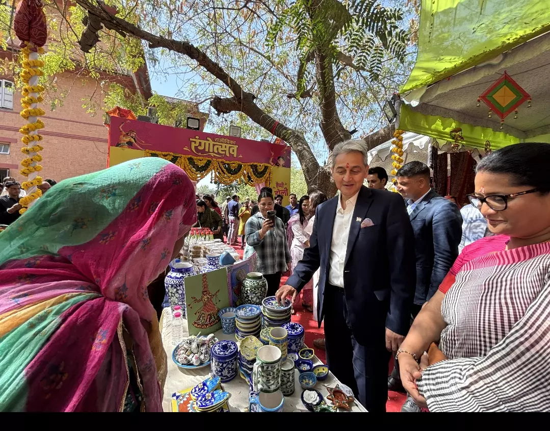 Jaipur: राजीविका रंगोत्सव 2025 ग्रामीण महिला उद्यमशीलता का उत्सव - मुख्य सचिव Jaipur: राजीविका रंगोत्सव 2025 ग्रामीण महिला उद्यमशीलता का उत्सव - मुख्य सचिव
