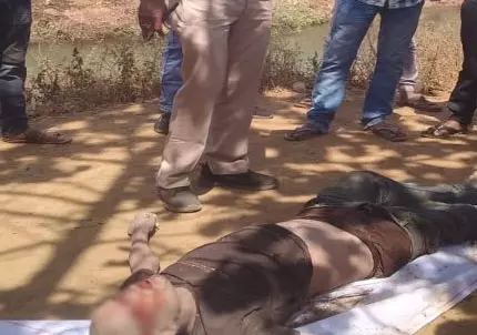 नहर से लाश बरामद, पैर फिसलने से हादसे की आशंका नहर से लाश बरामद, पैर फिसलने से हादसे की आशंका
