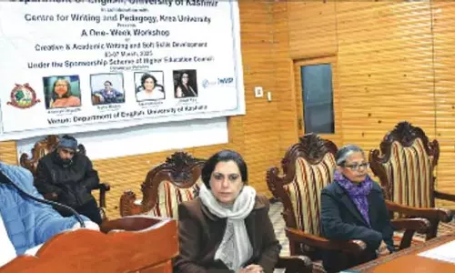 रचनात्मक लेखन पर कार्यशाला, केयू में नरम कौशल शुरू
