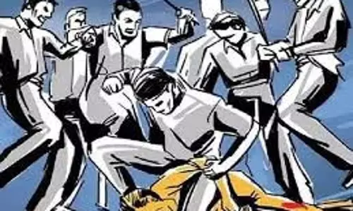 MP News: न्योता न मिलने पर पड़ोसी ने रोकी बारात, पुलिस पर भी किया हमला