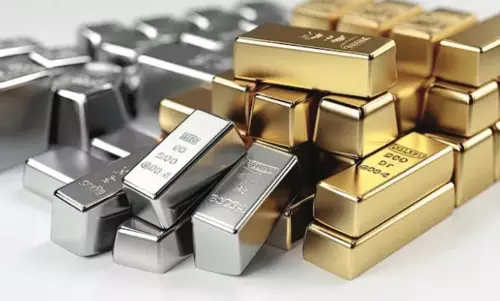 सोने का भाव 200 रुपये बढ़कर 87,900 रुपये प्रति 10 ग्राम, चांदी 100 रुपये बढ़ी