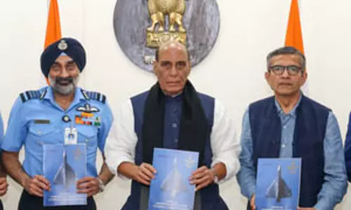 वायुसेना की क्षमता बढ़ाने के लिए निजी क्षेत्र के साथ मिलकर काम करने की सिफारिश