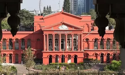 डॉ. बीआर अंबेडकर पर व्यंग्य नाटक: जैन विश्वविद्यालय के छात्रों के खिलाफ मामला हाईकोर्ट ने खारिज किया डॉ. बीआर अंबेडकर पर व्यंग्य नाटक: जैन विश्वविद्यालय के छात्रों के खिलाफ मामला हाईकोर्ट ने खारिज किया
