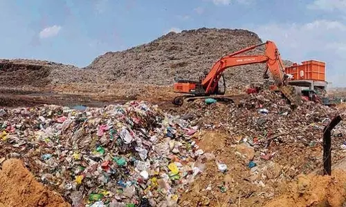 Gurugram: 4 महीने बाद, बंधवारी लैंडफिल साइट पर अपशिष्ट प्रसंस्करण शुरू हुआ