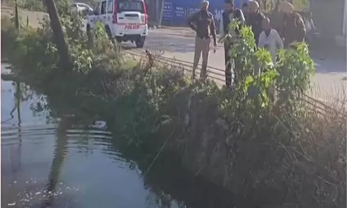 दोस्त की बेरहमी से कर दी हत्या, शव को टुकड़ों में काटकर अलग-अलग जगहों पर फेंका