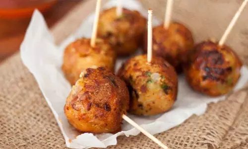 Recipe: अपने नाश्ते को बनाएं कुरकुरे मुलायम वेज लॉलीपॉप