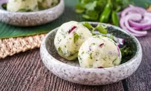 बंगाली शैली की मीठी छोम छोम रेसिपी बंगाली शैली की मीठी छोम छोम रेसिपी