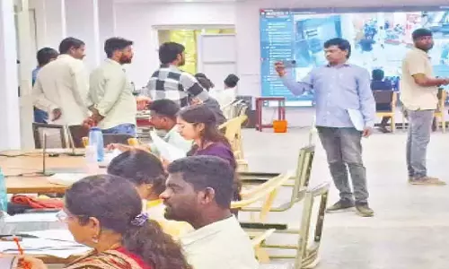 Telangana: टीजीबीआईई ने परीक्षा केंद्रों की निगरानी बढ़ा दी
