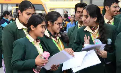 CBSE की दोहरी परीक्षा के प्रस्ताव पर मिली-जुली प्रतिक्रिया