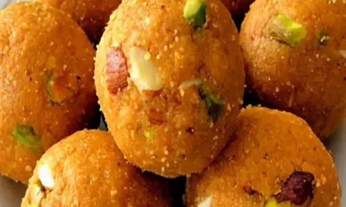 मूंग दाल लड्डू रेसिपी