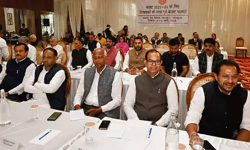 Haryana के मुख्यमंत्री ने समावेशी विकास के लिए विधायकों के साथ बजट पूर्व चर्चा की