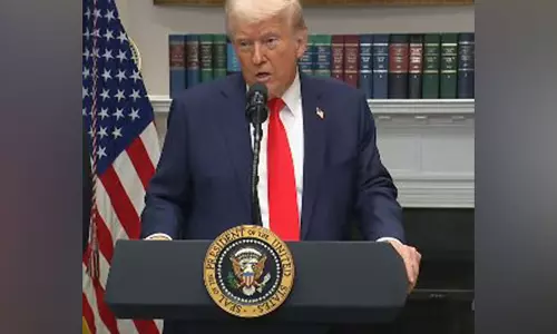 Trump ने संकेत दिया कि ज़ेलेंस्की बहुत लंबे समय तक नहीं रहेंगे