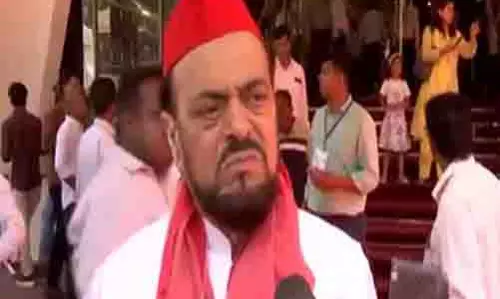 औरंगजेब पर विवादित टिप्पणी को लेकर समाजवादी पार्टी के MLA अबू आज़मी के खिलाफ जीरो FIR दर्ज
