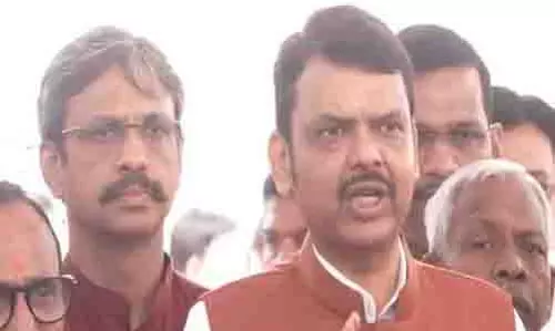 महाराष्ट्र के CM देवेंद्र फडणवीस ने धनंजय मुंडे का इस्तीफा स्वीकार कर राज्यपाल को भेजा महाराष्ट्र के CM देवेंद्र फडणवीस ने धनंजय मुंडे का इस्तीफा स्वीकार कर राज्यपाल को भेजा