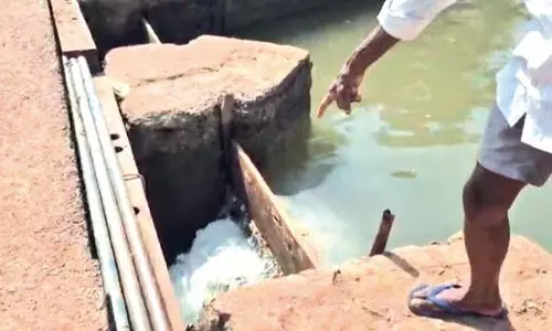 Kundaim के किसान ने मछली पकड़ने के लिए धान के खेत को अवैध रूप से जलमग्न करने का आरोप लगाया Kundaim के किसान ने मछली पकड़ने के लिए धान के खेत को अवैध रूप से जलमग्न करने का आरोप लगाया