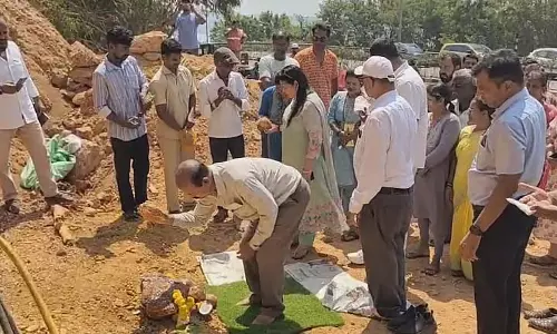 Mormugao विधायक संकल्प अमोनकर ने राष्ट्रीय राजमार्ग पर भूस्खलन बहाली कार्य का शुभारंभ किया