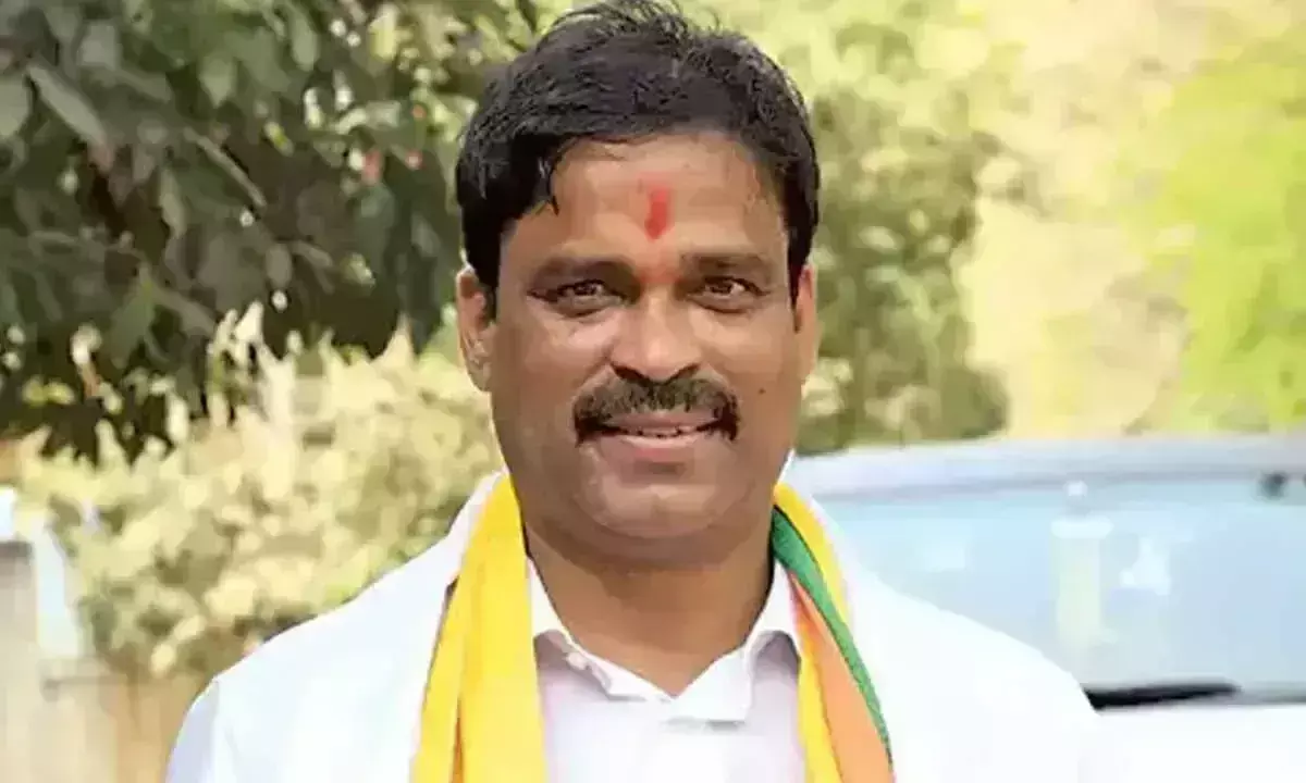 Andhra: गोदावरी जिले में टीडीपी गठबंधन के उम्मीदवार ने स्नातक एमएलसी चुनाव जीता