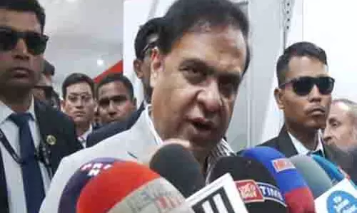 CM ने कांग्रेस से अपने शासनकाल के दौरान APSC नकद-से-नौकरी घोटाले पर माफी मांगने की मांग की