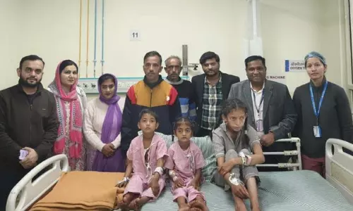 नारायणा अस्पताल ने क्षेत्र की पहली ट्रांसकैथेटर PDA क्लोजर प्रक्रिया की नारायणा अस्पताल ने क्षेत्र की पहली ट्रांसकैथेटर PDA क्लोजर प्रक्रिया की