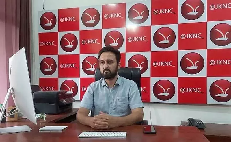 शराब के खिलाफ पीडीपी का हस्ताक्षर अभियान महज दिखावा: एनसी शराब के खिलाफ पीडीपी का हस्ताक्षर अभियान महज दिखावा: एनसी