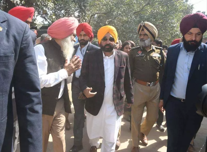 पंजाब ने हड़ताली तहसीलदारों को अल्टीमेटम दिया पंजाब ने हड़ताली तहसीलदारों को अल्टीमेटम दिया