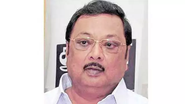 मद्रास HC ने भूमि हड़पने के मामले में MK अलागिरी को बरी करने के आदेश को रद्द कर दिया मद्रास HC ने भूमि हड़पने के मामले में MK अलागिरी को बरी करने के आदेश को रद्द कर दिया