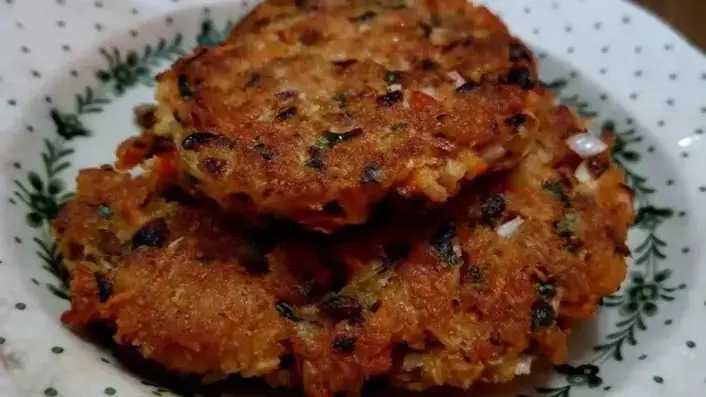 Oats Patties: वजन कम करने के लिए खाएं ओट्स पैटीज, जानें रेसिपी Oats Patties: वजन कम करने के लिए खाएं ओट्स पैटीज, जानें रेसिपी