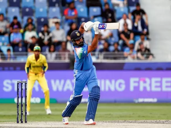 सीटी सेमीफाइनल में जीत के बाद गौतम गंभीर ने Rohit Sharma की तारीफ की सीटी सेमीफाइनल में जीत के बाद गौतम गंभीर ने Rohit Sharma की तारीफ की