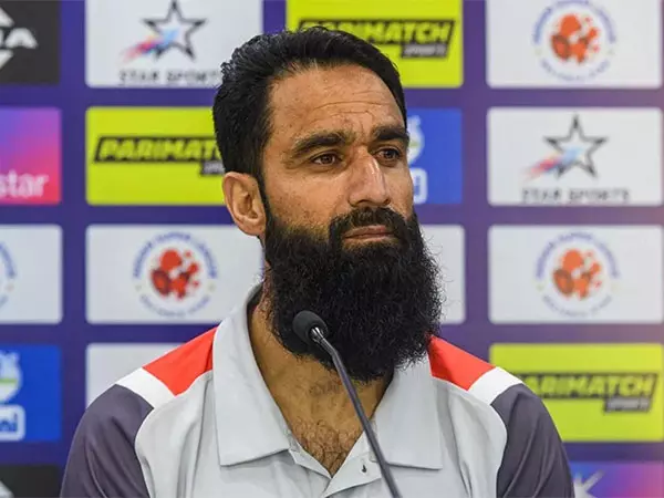 मेहराजुद्दीन वाडू ने FC Goa से मोहम्मडन एससी की हार में रक्षात्मक गलतियों पर खेद जताया मेहराजुद्दीन वाडू ने FC Goa से मोहम्मडन एससी की हार में रक्षात्मक गलतियों पर खेद जताया
