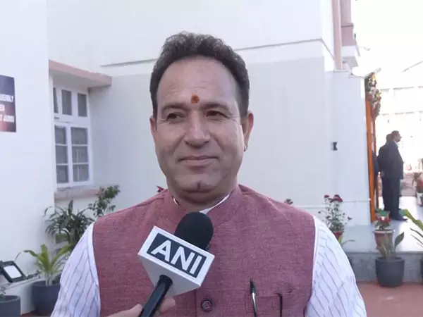 जम्मू-कश्मीर के बजट में लोगों के मुद्दों को नहीं दर्शाया गया है: LoP Sunil Sharma जम्मू-कश्मीर के बजट में लोगों के मुद्दों को नहीं दर्शाया गया है: LoP Sunil Sharma