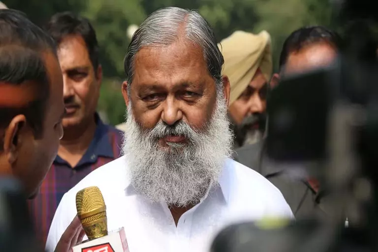 Haryana : हर जिले में ड्राइविंग स्कूल खोले जाएंगे विज Haryana : हर जिले में ड्राइविंग स्कूल खोले जाएंगे विज