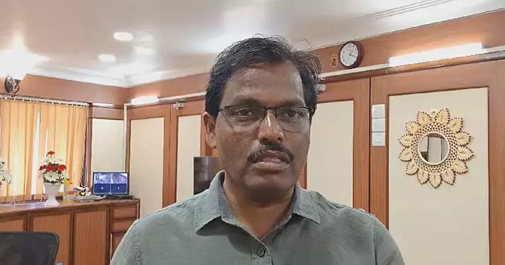 राजेश धाबोलकर ने Pandurang Madkaikar के 20 लाख भुगतान के आरोप की जांच की मांग की राजेश धाबोलकर ने Pandurang Madkaikar के 20 लाख भुगतान के आरोप की जांच की मांग की