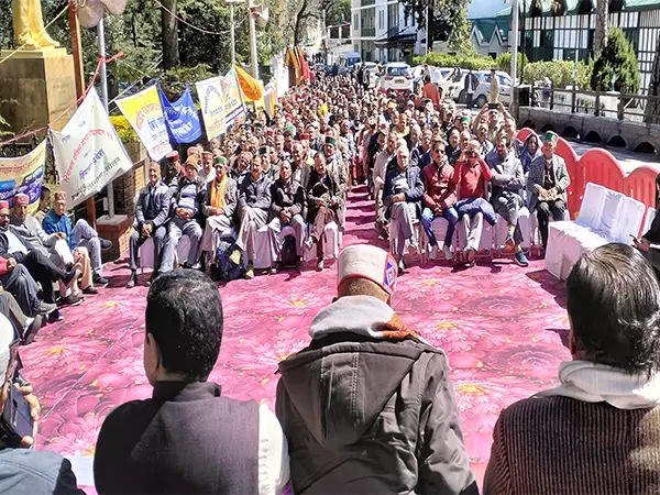 पेंशनर्स ने लंबित मांगों को लेकर शिमला में किया प्रदर्शन, उग्र आंदोलन की दी चेतावनी पेंशनर्स ने लंबित मांगों को लेकर शिमला में किया प्रदर्शन, उग्र आंदोलन की दी चेतावनी