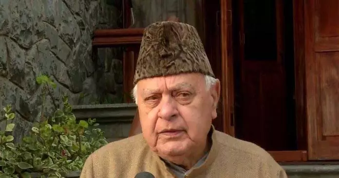J&K: नेशनल कॉन्फ्रेंस के अध्यक्ष फारूक अब्दुल्ला लॉस एंजेल्स में नजर आए J&K: नेशनल कॉन्फ्रेंस के अध्यक्ष फारूक अब्दुल्ला लॉस एंजेल्स में नजर आए
