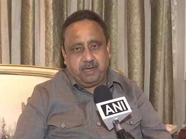 BJP सांसद प्रवीण खंडेलवाल ने आप पर स्वास्थ्य सेवा में जानबूझकर लापरवाही का लगाया आरोप BJP सांसद प्रवीण खंडेलवाल ने आप पर स्वास्थ्य सेवा में जानबूझकर लापरवाही का लगाया आरोप