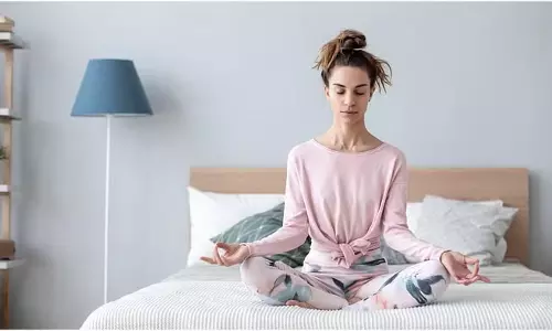 Yoga Tips: अगर आप भी पैरों या उंगलियों की नसों की सूजन से परेशान हैं, तो जानें कारण और उपचार के लिए योग