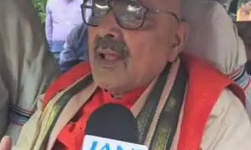 दो-तिहाई बहुमत से जीतेंगे बिहार विधानसभा चुनाव : गिरिराज सिंह दो-तिहाई बहुमत से जीतेंगे बिहार विधानसभा चुनाव : गिरिराज सिंह