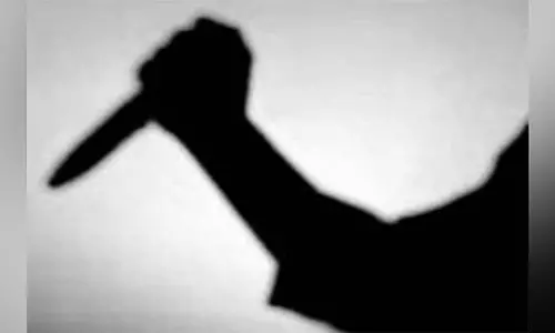 Tamil Nadu: पिता की चाकू घोंपकर हत्या करने के आरोप में इंजीनियरिंग स्वर्ण पदक विजेता को रिमांड पर लिया गया