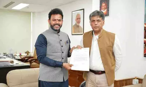 Chandigarh हवाई अड्डे को ‘प्वाइंट ऑफ कॉल’ के रूप में मान्यता दी जाए: तिवारी ने केंद्र से कहा Chandigarh हवाई अड्डे को ‘प्वाइंट ऑफ कॉल’ के रूप में मान्यता दी जाए: तिवारी ने केंद्र से कहा