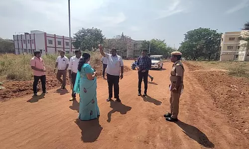 Tamil Nadu: भरतियार यूनिवर्सिटी में तेंदुआ घुसा छात्रों को निकाला गया Tamil Nadu: भरतियार यूनिवर्सिटी में तेंदुआ घुसा छात्रों को निकाला गया