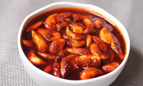 Garlic Pickle:पौष्टिकता से भरपूर Garlic Pickle:पौष्टिकता से भरपूर